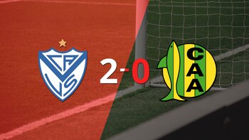 En su casa, Vélez derrotó