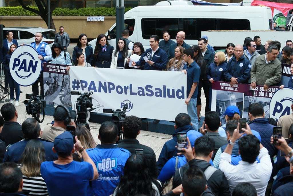 Jorge Romero responde a Claudia Sheinbaum y niega participación del PAN en marcha ante el IMSS