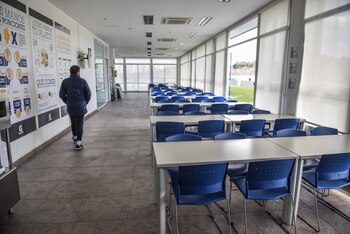 Salón comedor para el fútbol