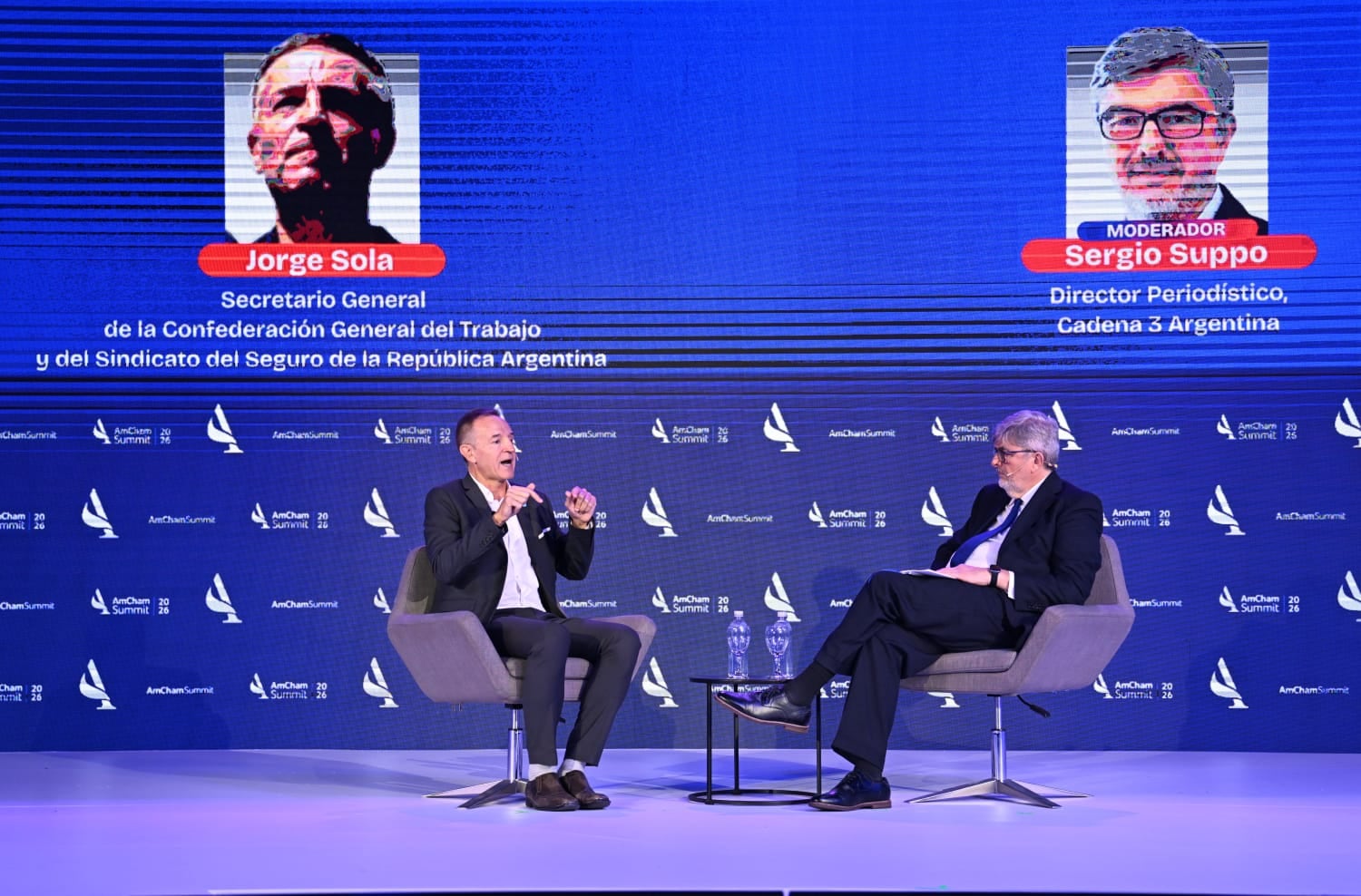 Las expectativas de recuperación económica planteadas por el Gobierno fueron relativizadas por Sola, quien afirmó que la brecha social se mantiene y el plan económico no muestra resultados claros (Maximiliano Luna)