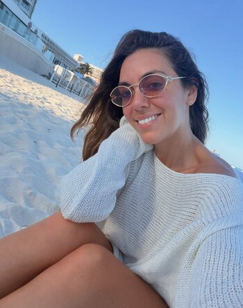 Floppy se muestra radiante y