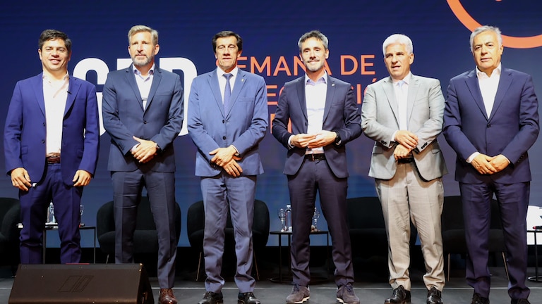 FBIWW2SDT5ACPMP3JY6GSR732Q