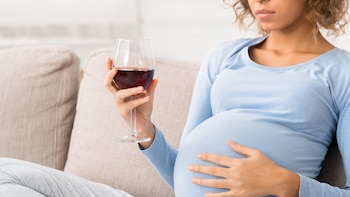 Más mujeres beben durante el embarazo