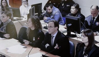 Enrique Abuín, "el chicle" (centro