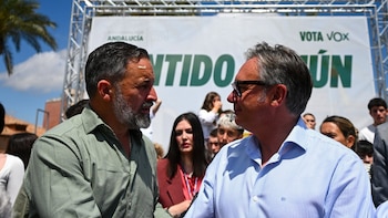 Vox no cancela sus actos tras la muerte de los agentes:"Nos quieren callados y hay que combatir políticas mafiosas"