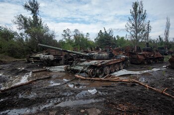 Tanques rusos destruidos durante la