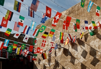 Las banderas sirven como emblemas