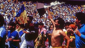 El Fanny levanta el trofeo