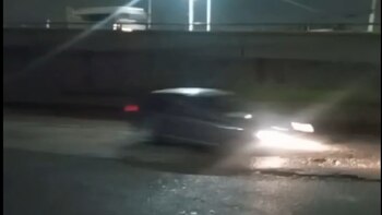 Megabache afecta a automovilistas que