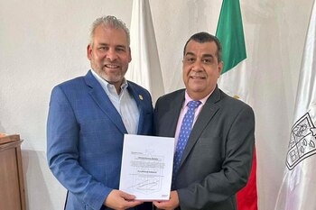 El secretario de Gobierno, Elías