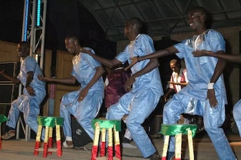 En Louga se formó como