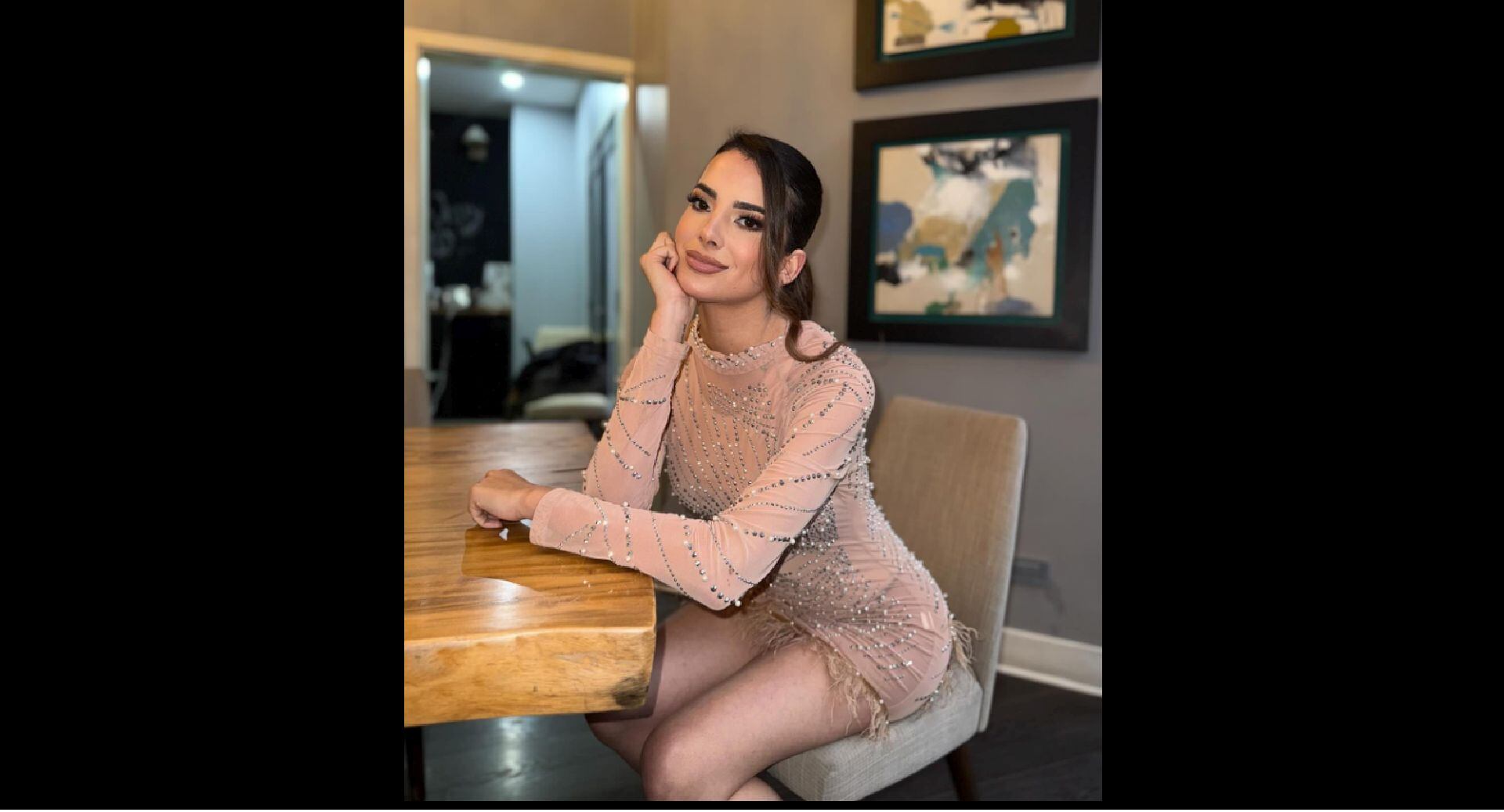 Ante la pregunta sobre Suheyn Cipriani, Oropeza respondió evasivamente y pidió “botón rojo” en la transmisión, dejando entrever incomodidad y sorpresa entre los presentes. (FAacebook)