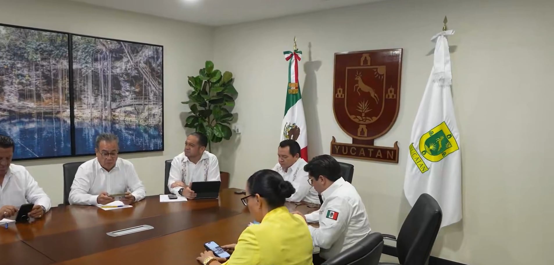 El Gobierno de Yucatán informó que la suspensión preventiva de actividades educativas. (X)