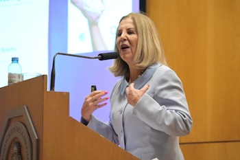 Uno de los paneles más destacados estuvo a cargo de la mexicana María de la Luz Lima Malvido, doctora magna cum laude en Derecho por la Universidad Nacional Autónoma de México