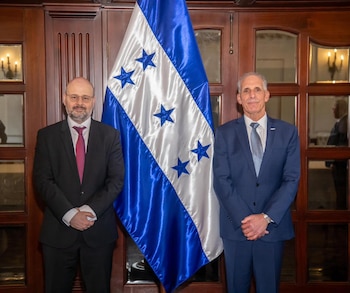 El Gobierno de Nasry Asfura busca negociar un nuevo programa económico con el organismo internacional para los próximos tres años. (Foto: Casa de Gobierno)