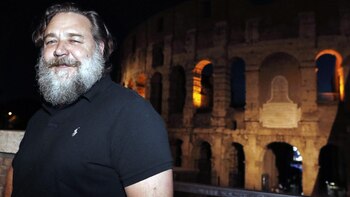 Russell Crowe, de visita al