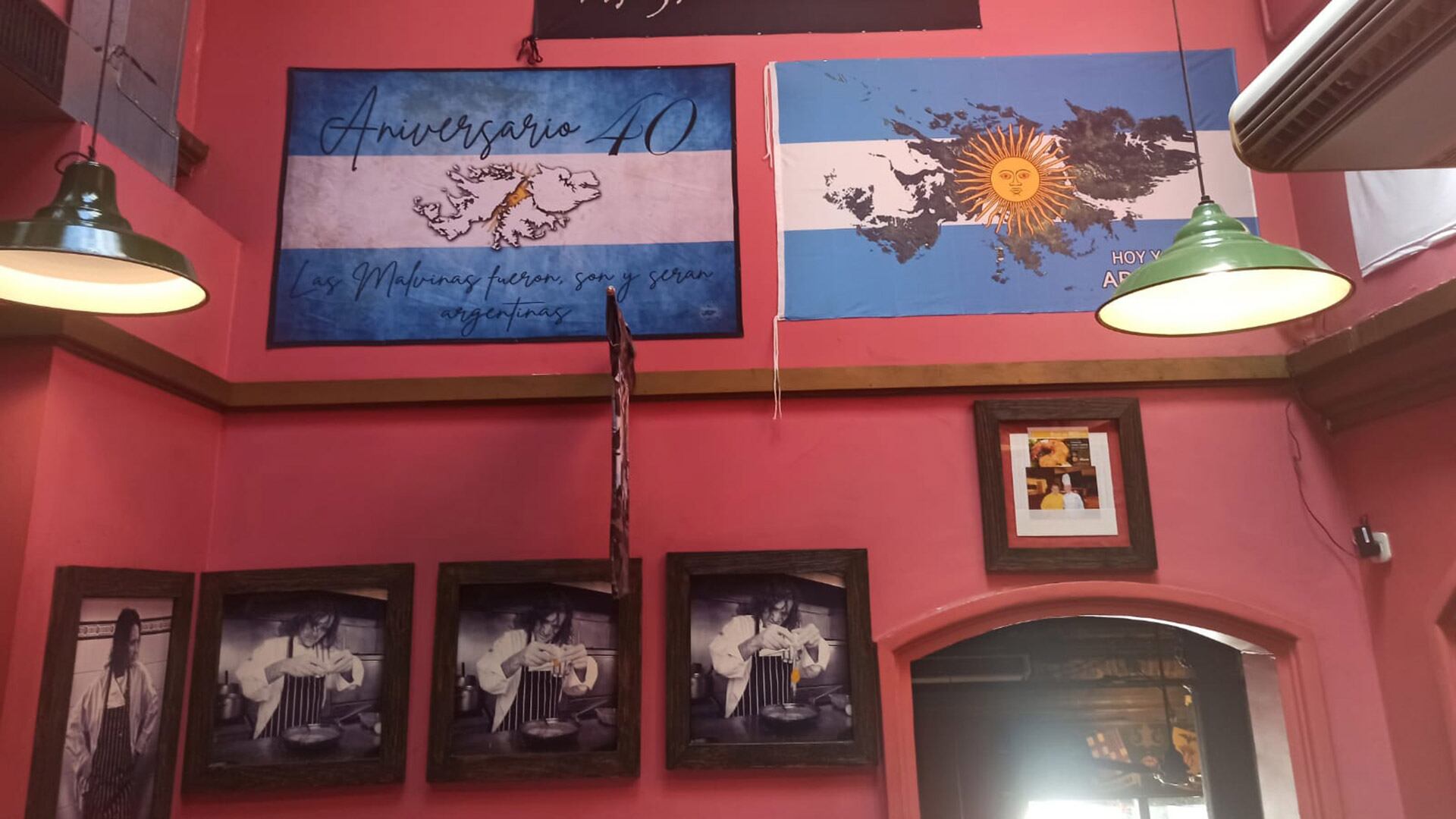 En el segundo piso hay un rincón dedicado a las Islas Malvinas que armaron en 2022, cuando organizaron una jornada en homenaje a los veteranos por los 40 años de la guerra