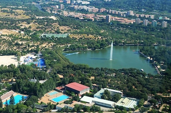 Imagen aérea de la Casa de Campo de Madrid. (Turismo Madrid)