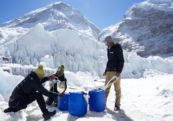 Escaladores deberán usar bolsas biodegradables