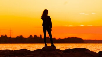 Eclipse lunar (@y_seleznev)