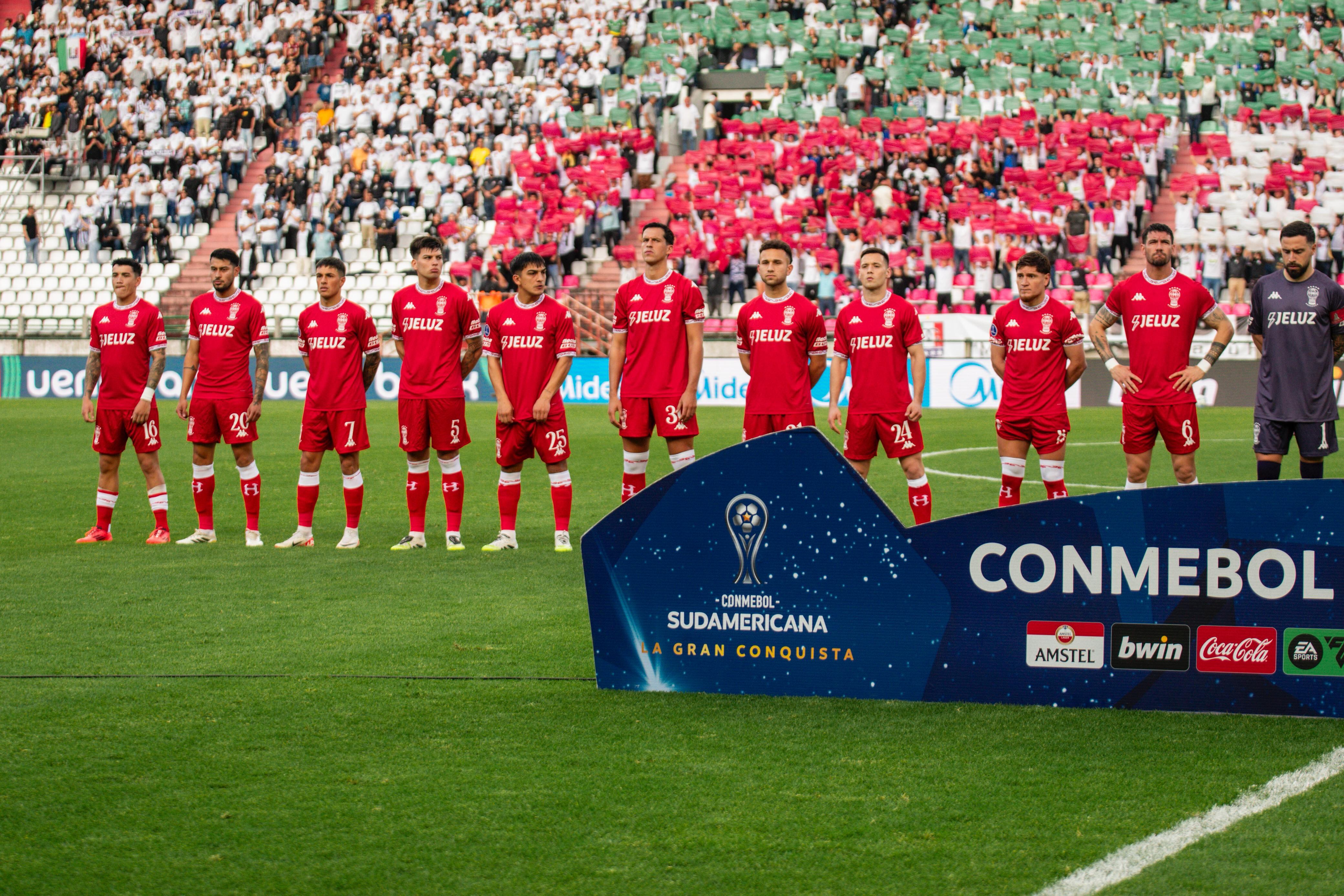 O ciclone deve superar 1-0 com o crédito Calpressa - os altamente motivados nos Buenos Aers e nos Onze Caaldas.