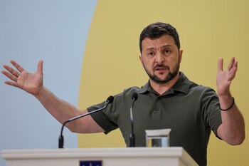 Volodimir Zelensky, presidente de Ucrania, en una rueda de prensa (OLEG PETRASYUK/REUTERS)