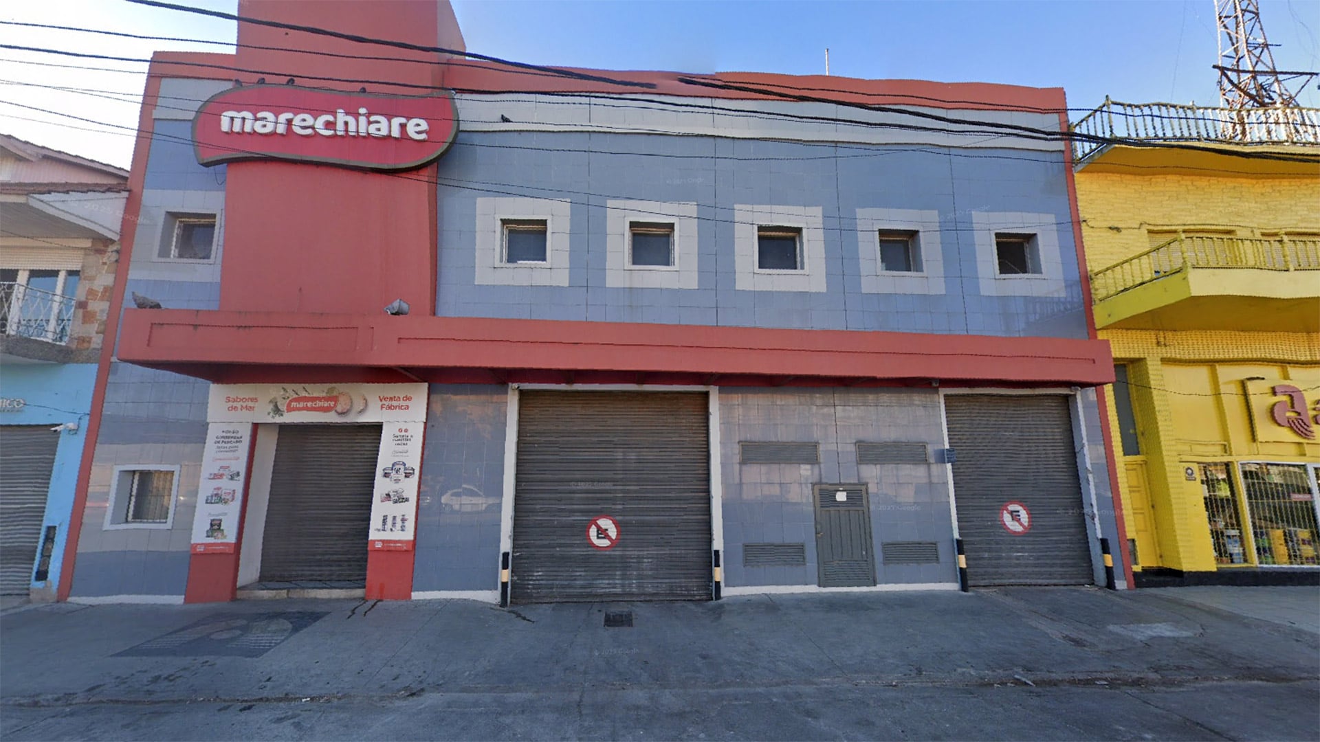 Imagen de la planta de Marechiare durante sus últimos días de operación, referencia de la industria conservera local