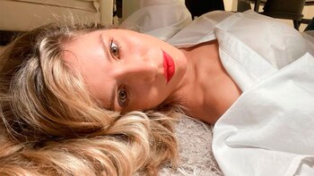 La bailarina está transitando el