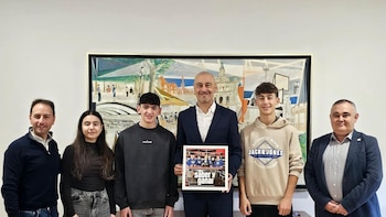 El alcalde de Torrelavega recibe