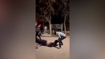 Brutal ataque a un adolescente en Neuquén: lo emboscaron a la salida de un boliche y le dieron una golpiza