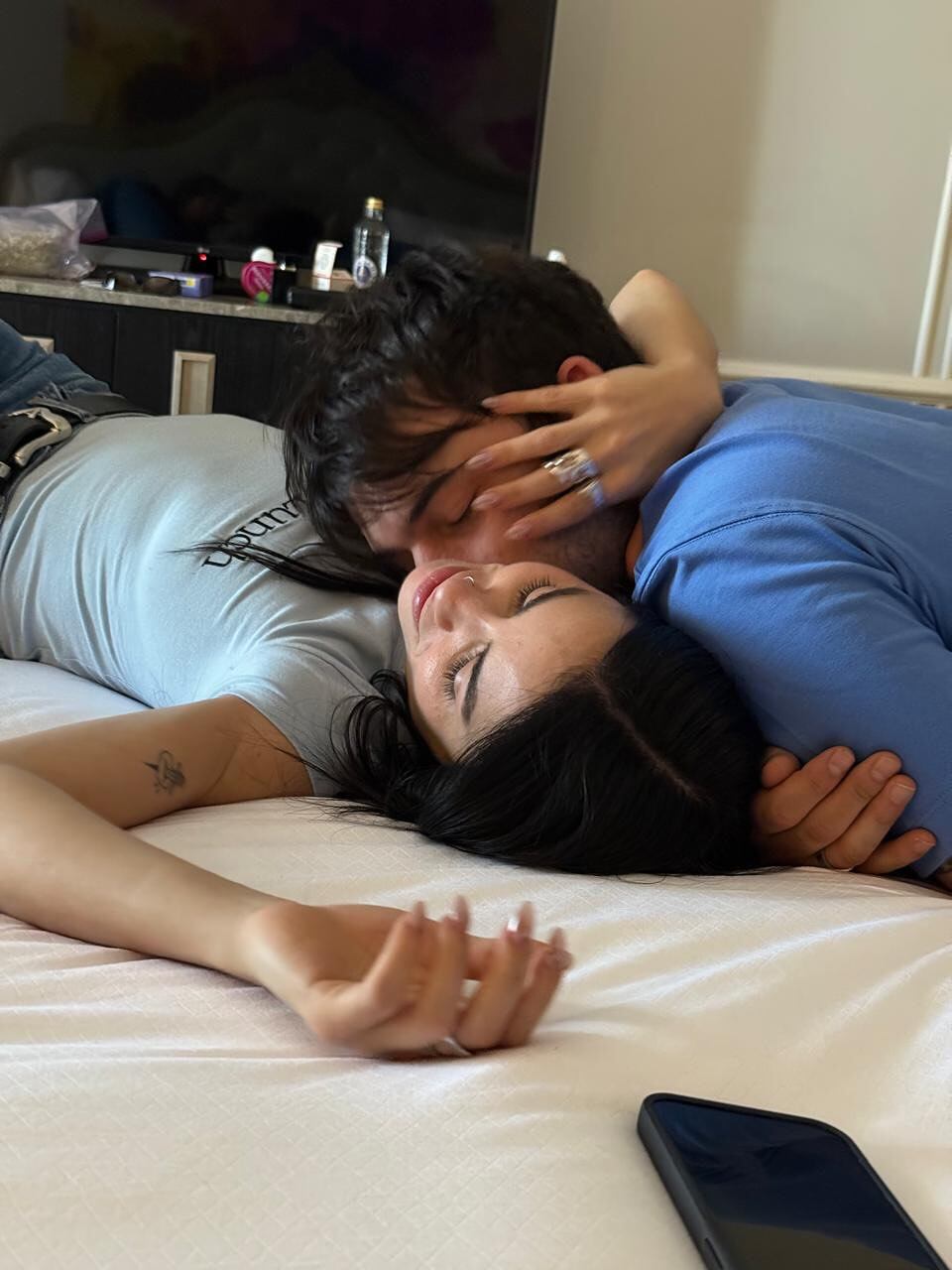 Lali reveló que aprendió a cocinar junto a su pareja Pedro Rosemblat y destacó su risotto verde con espinacas