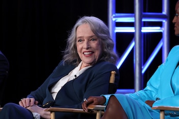 Con 15 nominaciones al Emmy, Kathy Bates fue en 2025 la candidata de mayor edad a mejor actriz principal en serie dramática por Matlock, renovada para una tercera temporada - REUTERS/Aude Guerrucci