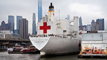 Un hospital flotante, puentes móviles y otras medidas concretas de Estados Unidos contra El Niño en Perú
