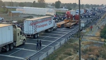 Campesinos y transportistas amagan con