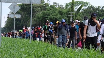 Caravana “Fe y Esperanza” llega a México con migrantes hondureños y al menos un salvadoreño