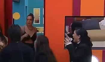 El cuarto Tierra volvió a