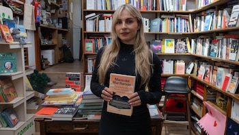 María del Mar Ramón, novelista: “Las veces que me he sentido sin rumbo, más a la deriva y angustiada, la escritura siempre ha sido un norte”