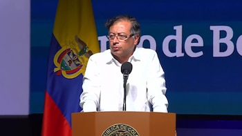 Gustavo Petro dio cátedra de