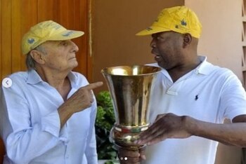 Faustino Asprilla lamenta la muerte de Calisto Tanzi, quien lo llevó al Parma en la década del 90