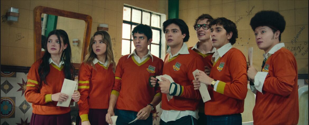 El fenómeno de Netflix impulsa a sus protagonistas a reflexionar sobre la exposición digital, los lazos de amistad y el crecimiento personal bajo la mirada de audiencias globales. (Netflix)