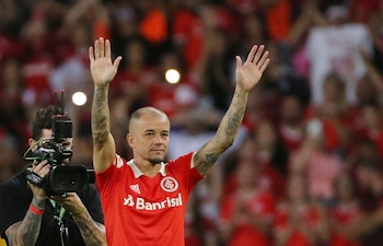 Na Argentina, D'Alessandro começou a carreira no River, depois passou pelo San Lorenzo e pela seleção (REUTERS/Diego Vara)