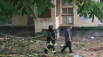 Al menos diez muertos en un nuevo ataque de Rusia contra Járkov, en el noreste de Ucrania