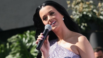 Katy Perry en la FENAPO 2026: cómo asistir gratis a su concierto en el Teatro del Pueblo
