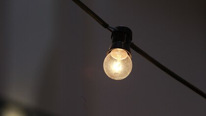 El precio de la luz se incrementa un 35% y supera los 60 euros/MWh por primera vez desde marzo