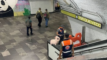 Caída masiva en la estación Miguel Ángel de Quevedo deja once heridos en la Línea 3 del Metro