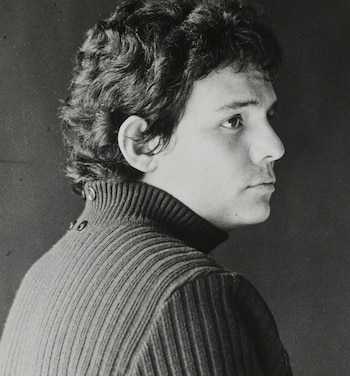 El cantante mexicano inició su