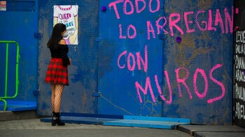 Las mujeres salen a las