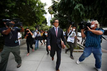 Mathew Rosengart, el abogado de