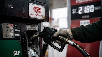 Combustibles en Perú: la tensión internacional presiona la gasolina a 24 soles y dispara la demanda por GLP