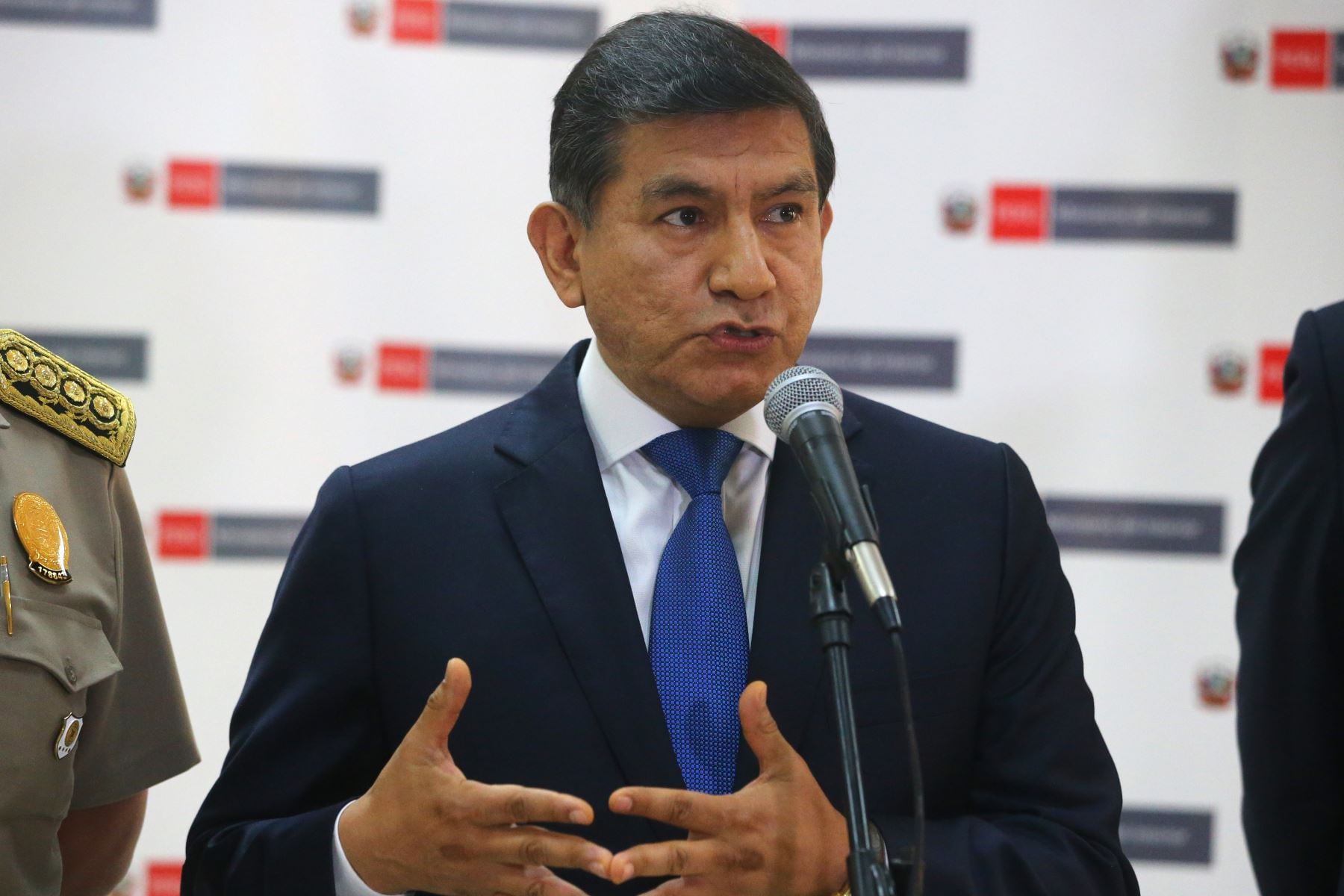 El exgeneral de la PNP Carlos Morán, indicó que repetir estrategias como militarizar las calles y declarar estados de emergencia no son soluciones reales para la ola de criminalidad.